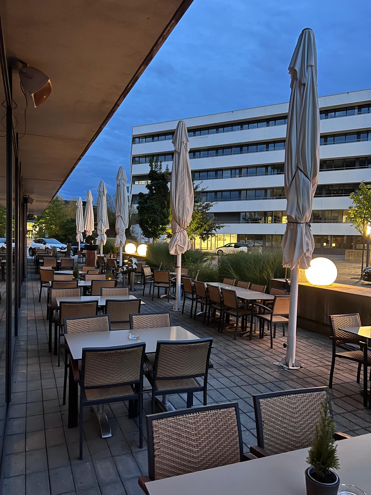Bild 1 – Italian Restaurant in the Largest Business Park on Lake Bodensee