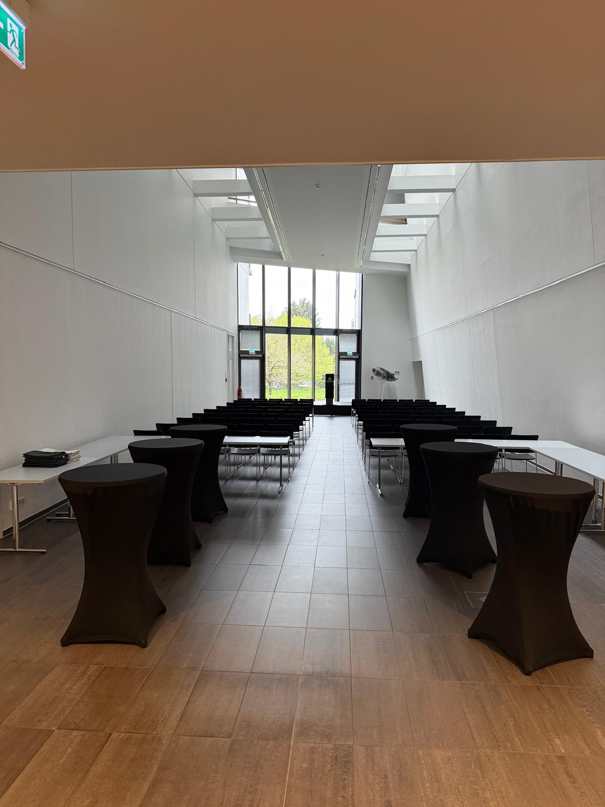 Bild 13 – Italian Restaurant in the Largest Business Park on Lake Bodensee