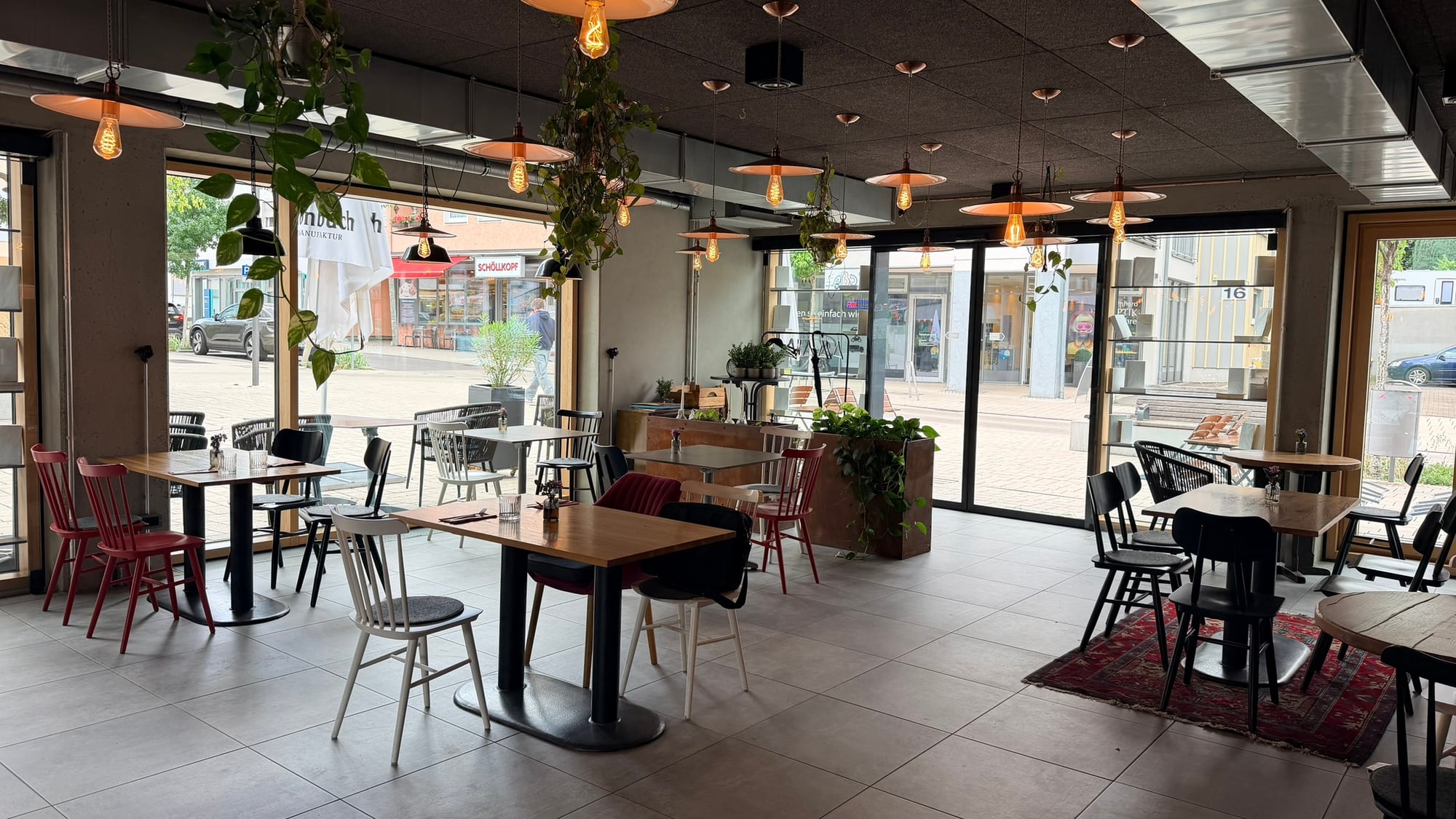 Nachfolge Restaurant Stuttgart, Verpachtung Stuttgart ,  – Stylish Restaurant - in the Centre of Fellbach /Stuttgart - Seeking Successor, 