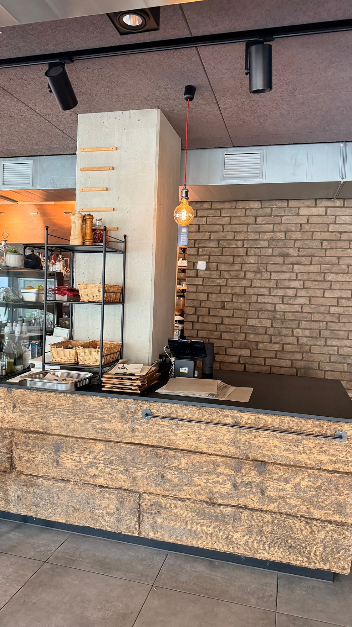 Nachfolge Restaurant Stuttgart, Verpachtung Stuttgart ,  – Stylish Restaurant - in the Centre of Fellbach /Stuttgart - Seeking Successor, Theke 