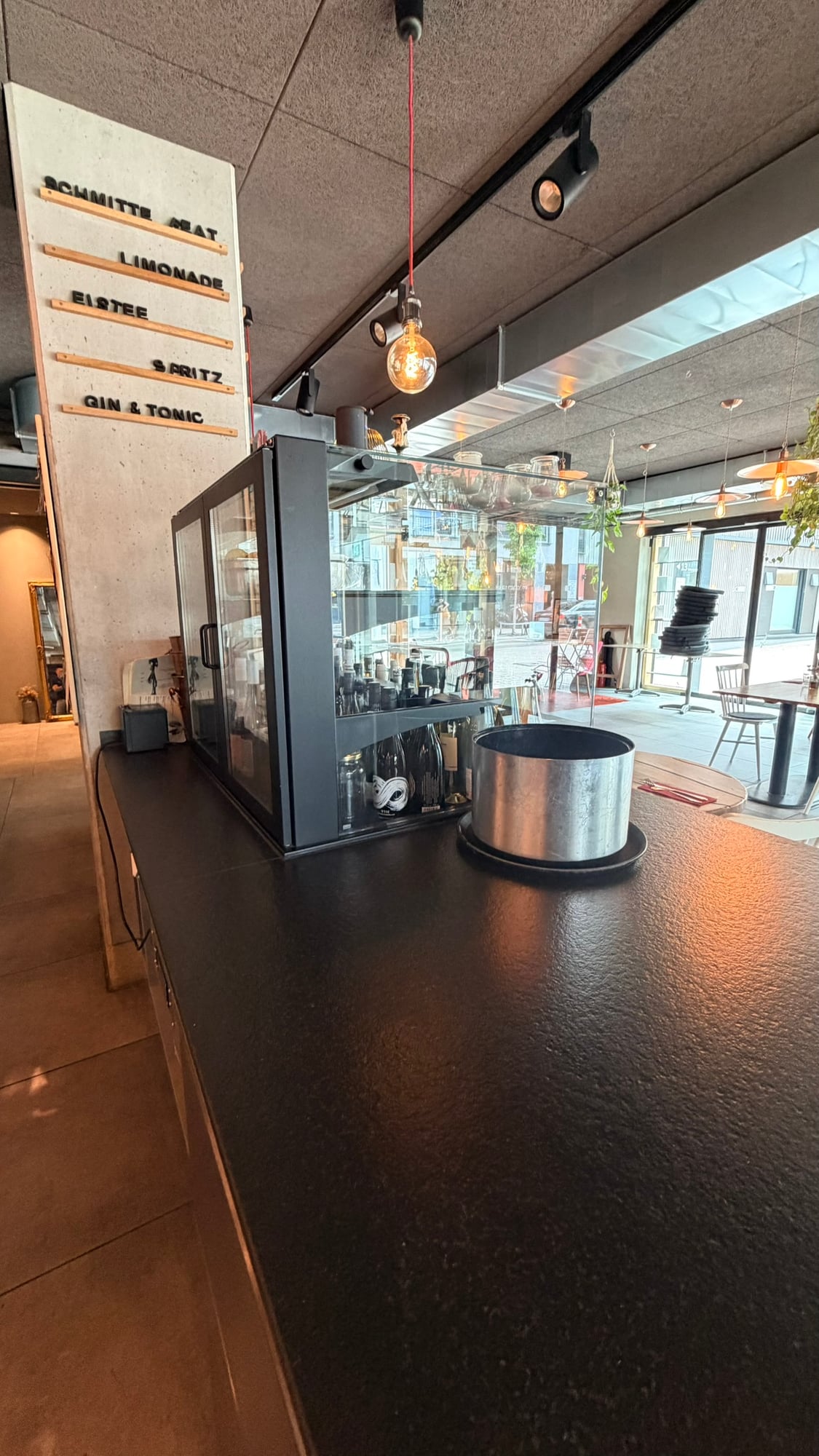 Nachfolge Restaurant Stuttgart, Verpachtung Stuttgart ,  – Stylish Restaurant - in the Centre of Fellbach /Stuttgart - Seeking Successor, 