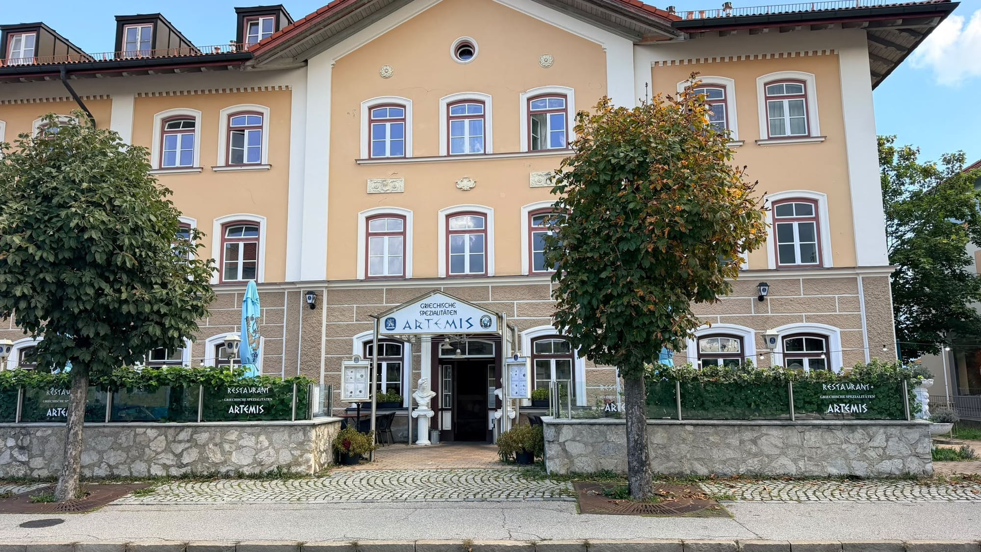  – Artemis - Erfolgreiches Griechisches Restaurant