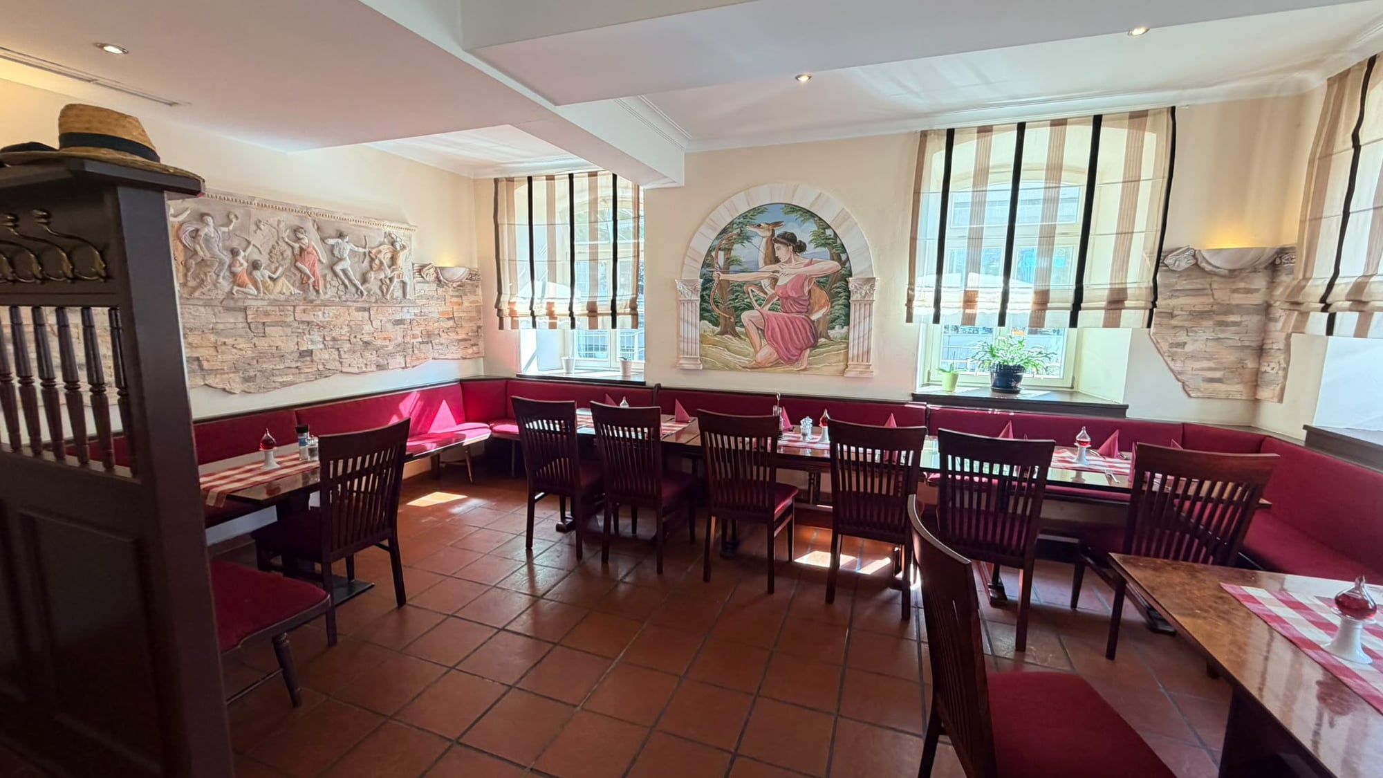  – Artemis - Erfolgreiches Griechisches Restaurant
