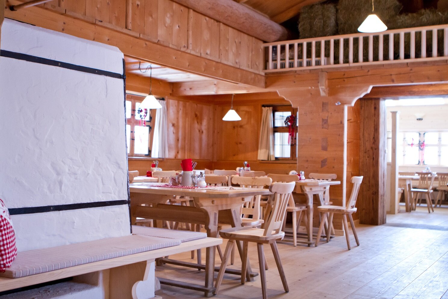  – Kolbensattel Hut Oberammergau – For Lease | Top Mountain Restaurant Bavaria