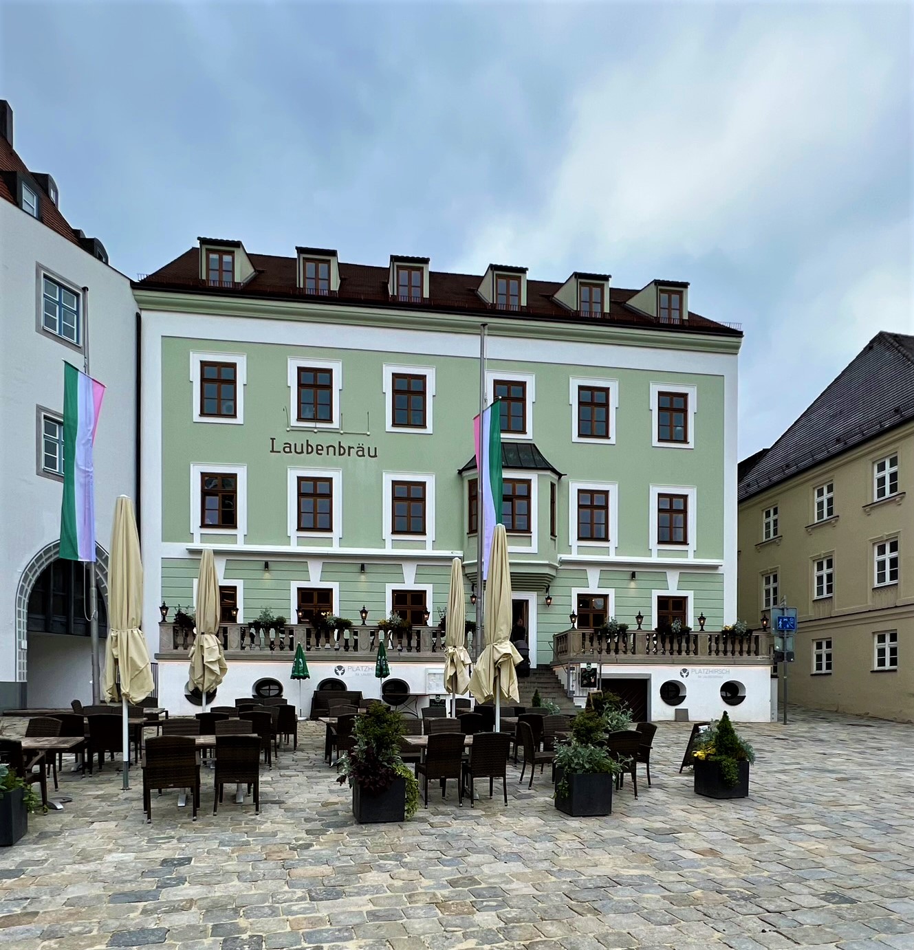 Platzhirsch Freising for Lease – Succession on Marienplatz