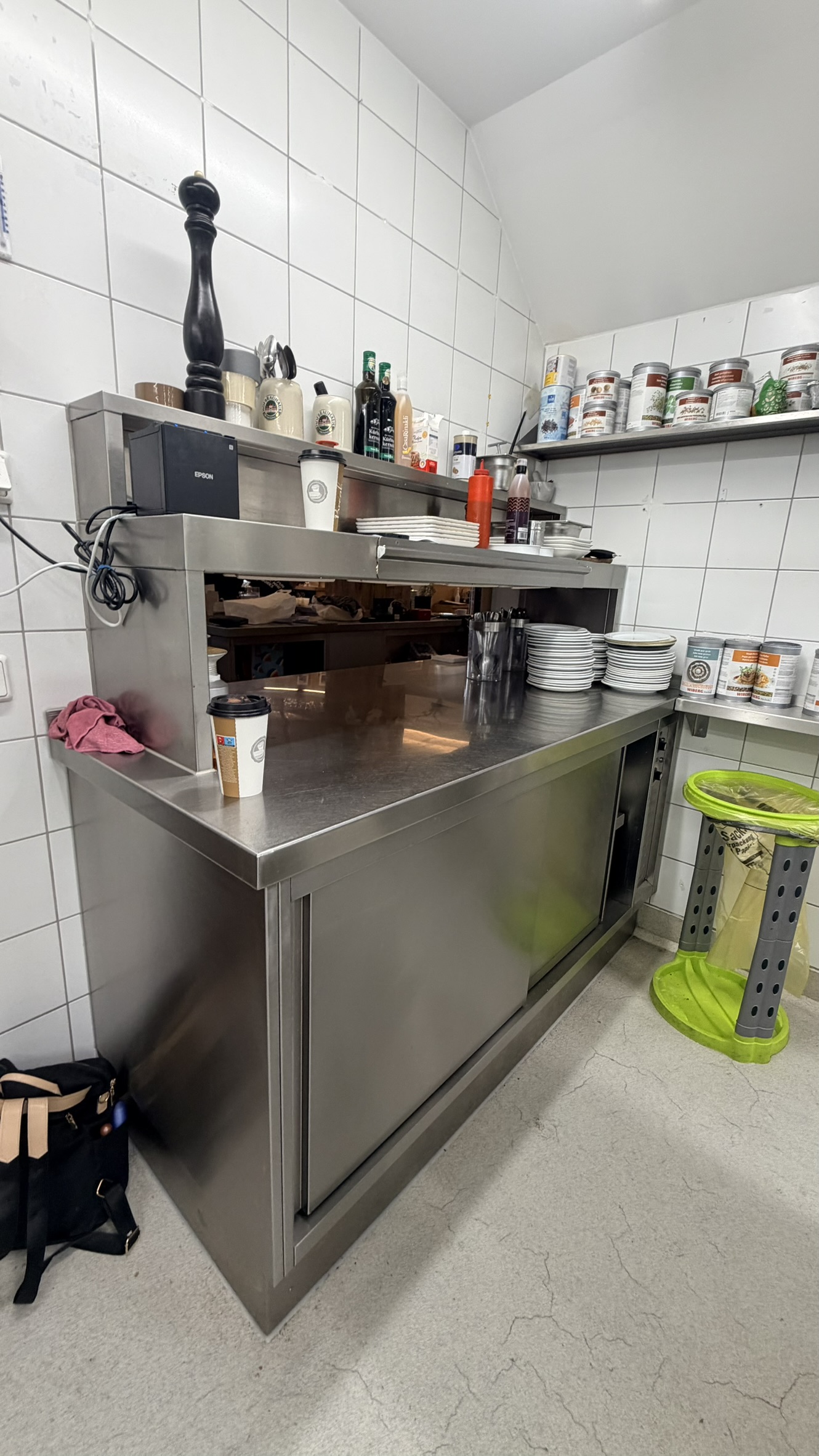 Bild 12 – Platzhirsch Freising for Lease – Succession on Marienplatz